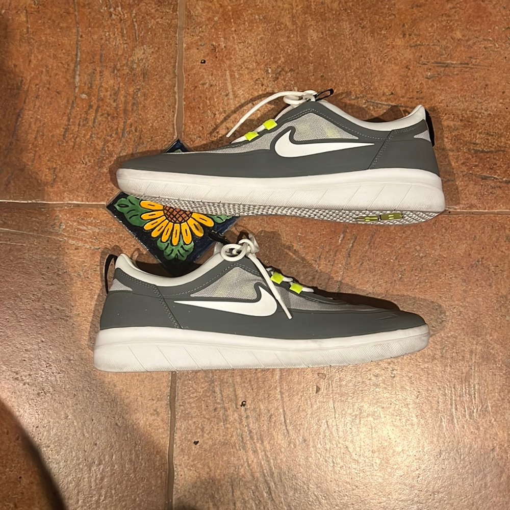 Nike SB Nyjah Free 2 Size 12